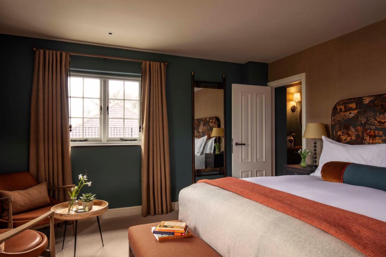 Falcon Hotel 托斯特 外观 照片