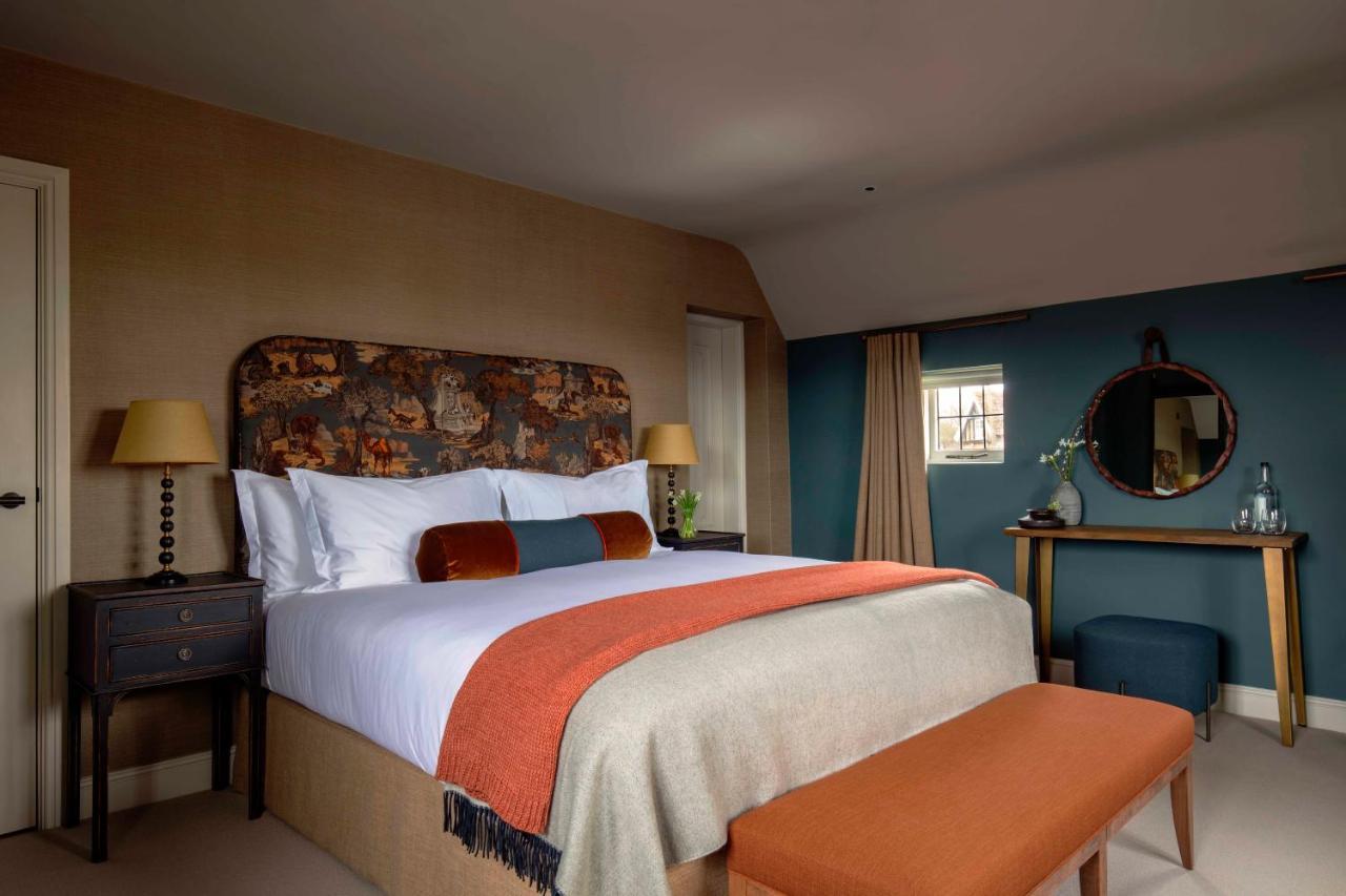 Falcon Hotel 托斯特 外观 照片