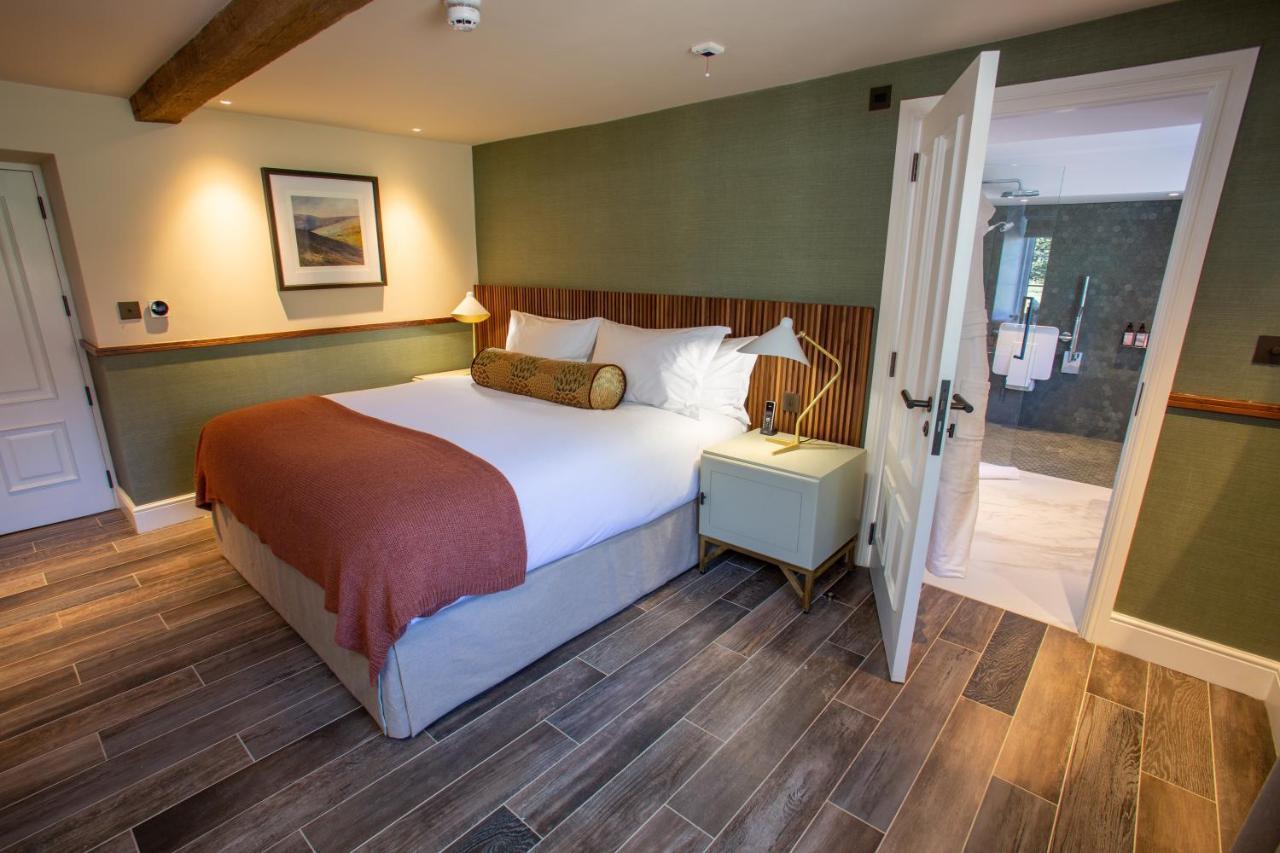 Falcon Hotel 托斯特 外观 照片